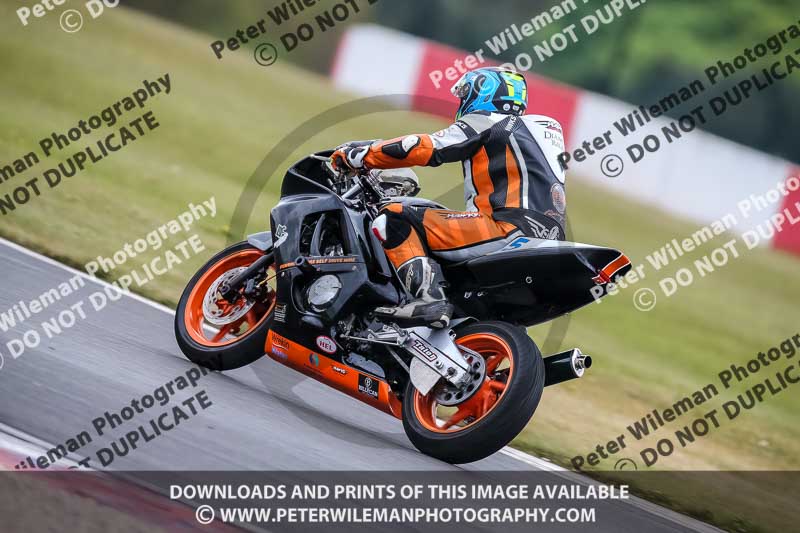 PJM Photography;donington no limits trackday;donington park photographs;donington trackday photographs;no limits trackdays;peter wileman photography;trackday digital images;trackday photos